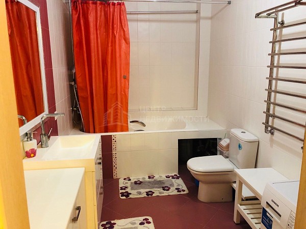2-к квартира, 83 кв.м.