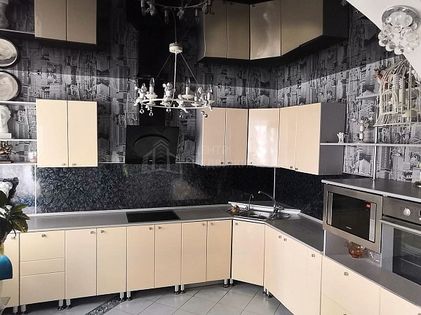 4-к квартира, 110 кв.м.