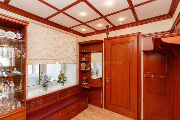 6-к квартира, 282 кв.м.