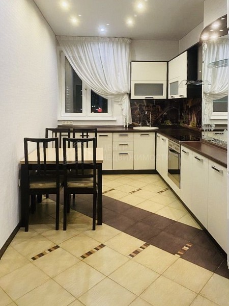 3-к квартира, 75 кв.м.
