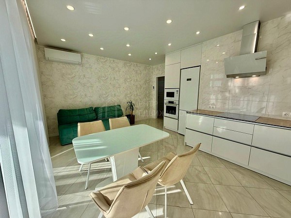 3-к квартира, 98 кв.м.