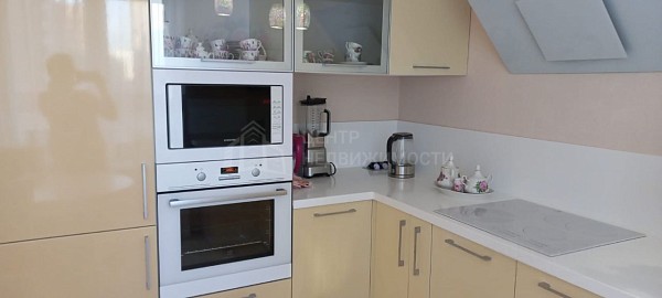 2-к квартира, 60 кв.м.