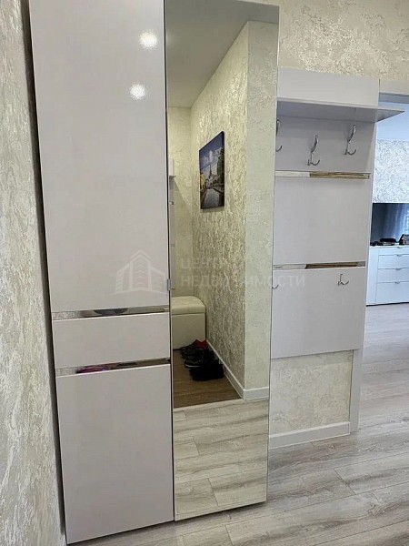 1-к квартира, 42 кв.м.