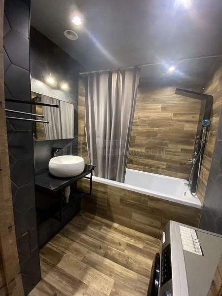 2-к квартира, 67 кв.м.