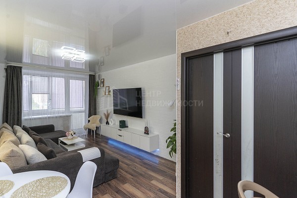 2-к квартира, 49 кв.м.