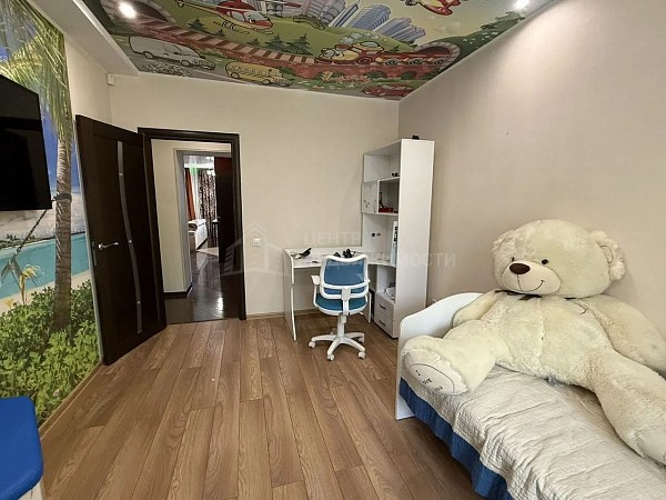 2-к квартира, 90 кв.м.