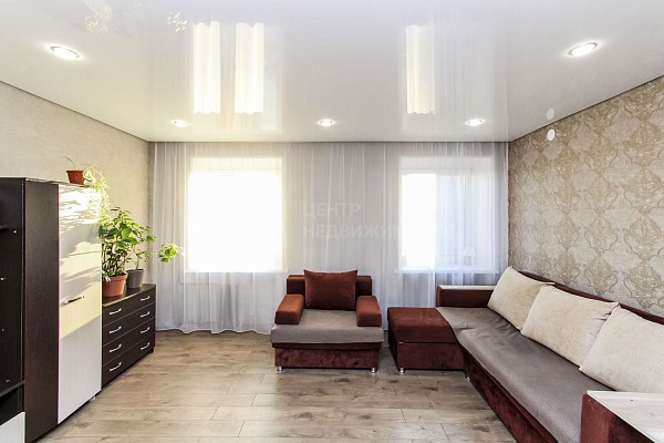 4-к квартира, 74 кв.м.