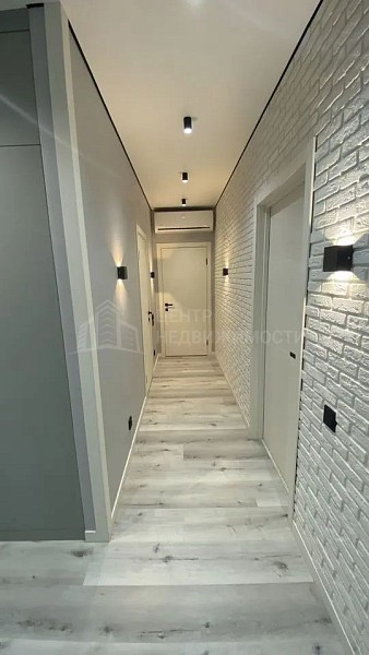2-к квартира, 72 кв.м.