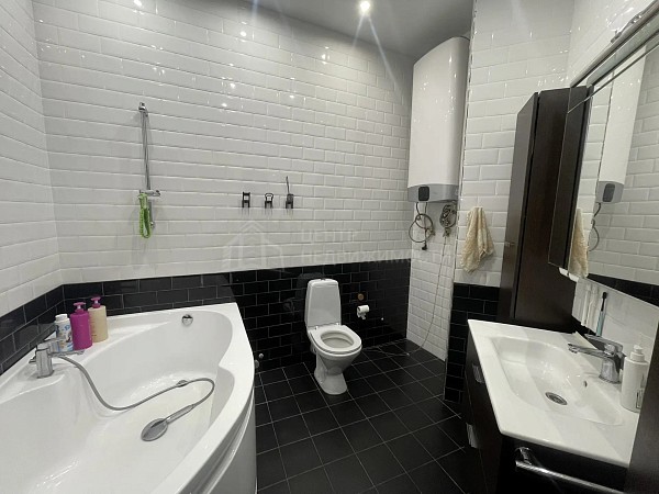 3-к квартира, 124 кв.м.