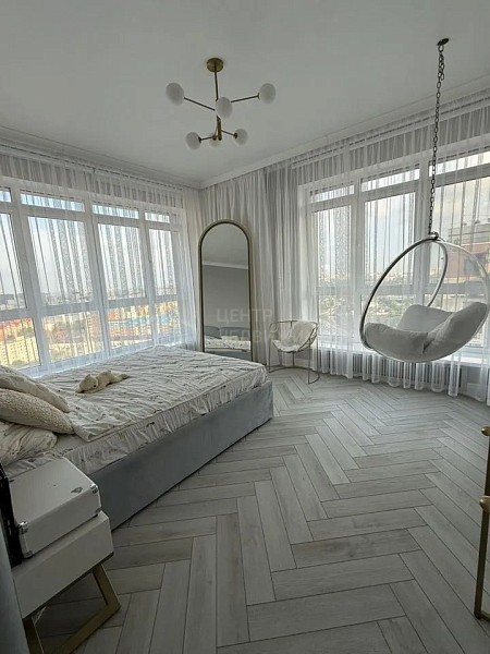 7-к квартира, 232 кв.м.