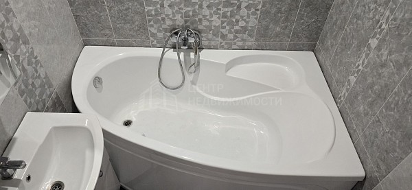 2-к квартира, 65 кв.м.