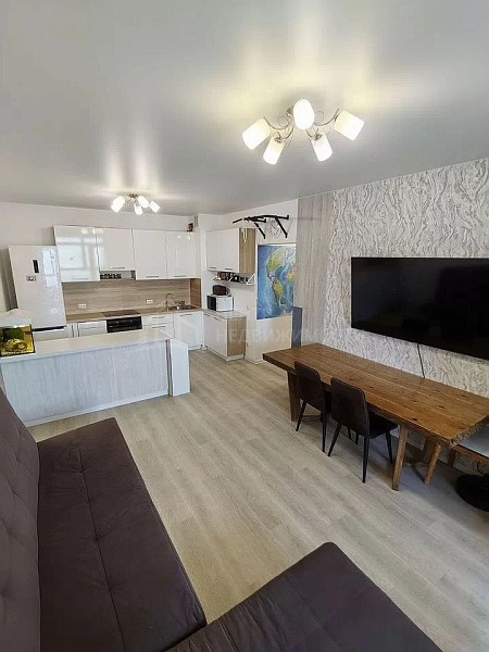 2-к квартира, 71 кв.м.