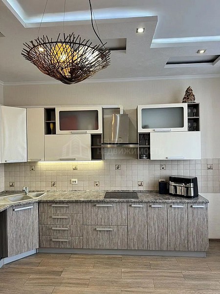 3-к квартира, 121 кв.м.