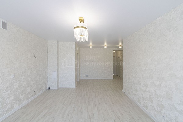 2-к квартира, 70 кв.м.