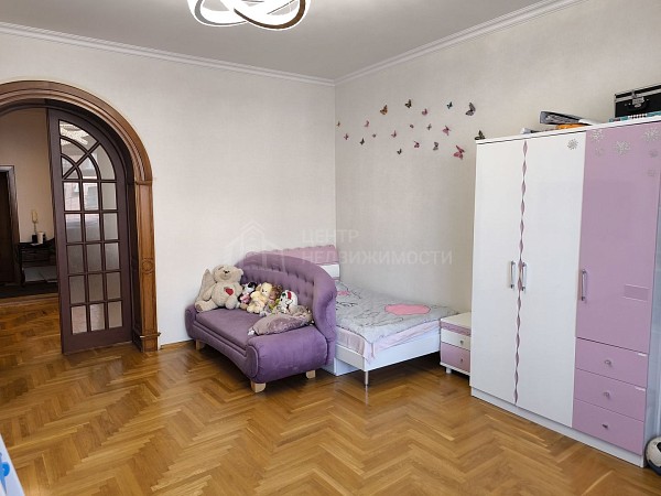 3-к квартира, 127 кв.м.
