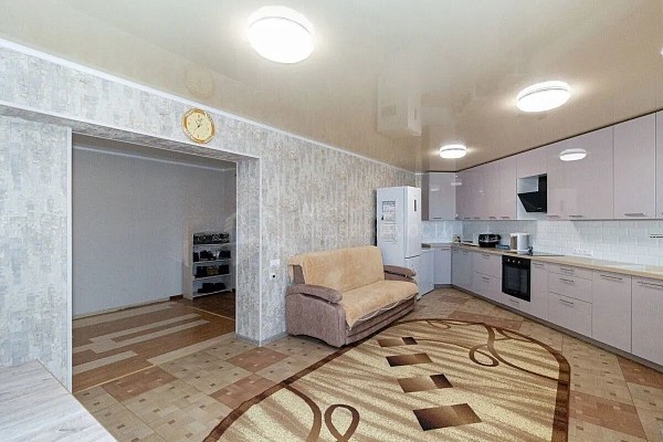2-к квартира, 102 кв.м.