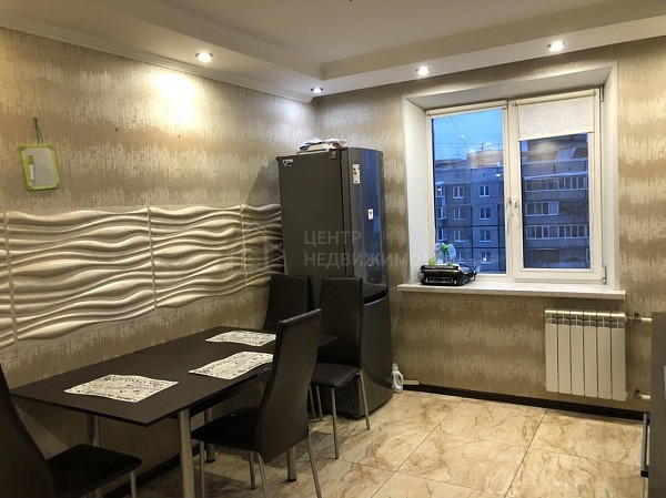 2-к квартира, 64 кв.м.