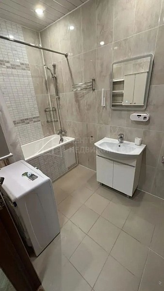 1-к квартира, 42 кв.м.