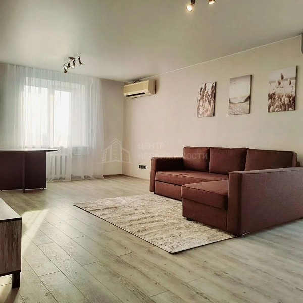 1-к квартира, 68 кв.м.