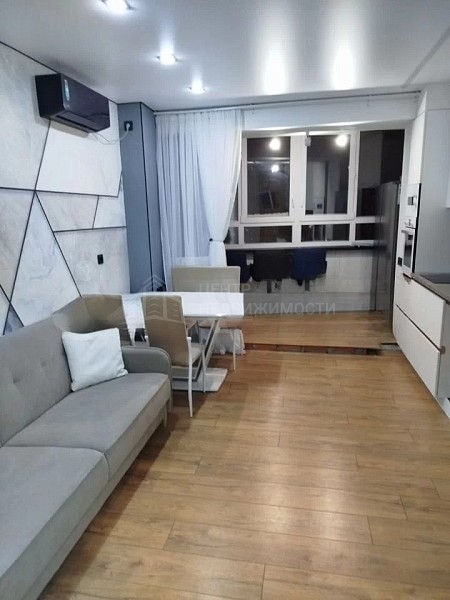 2-к квартира, 72 кв.м.