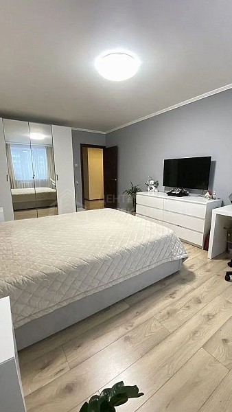 3-к квартира, 90 кв.м. 3-к квартира, 90 кв.м.