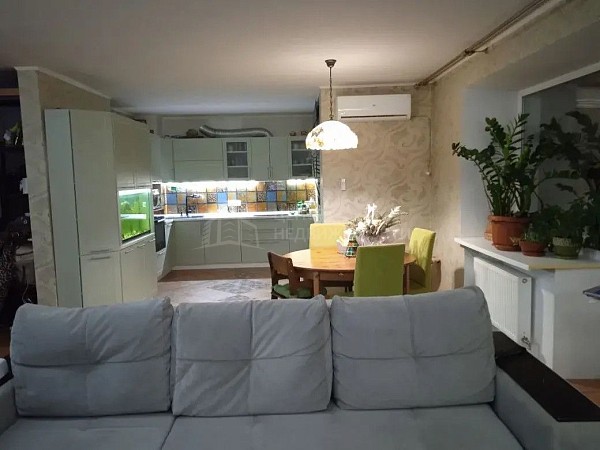 2-к квартира, 65 кв.м.