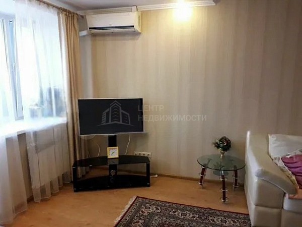 2-к квартира, 74 кв.м.