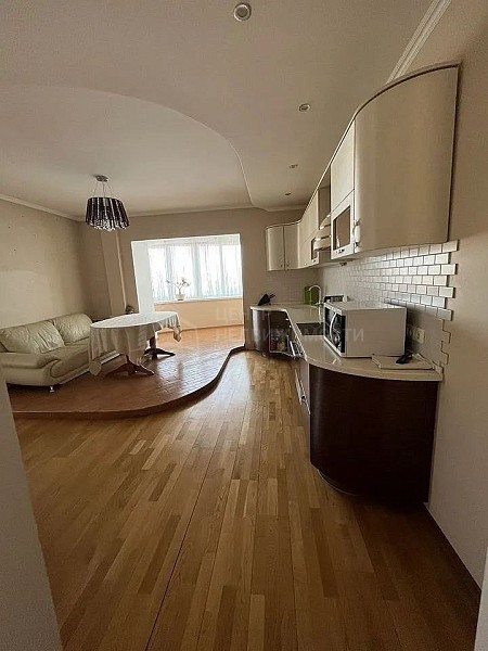 2-к квартира, 156 кв.м. 2-к квартира, 156 кв.м.