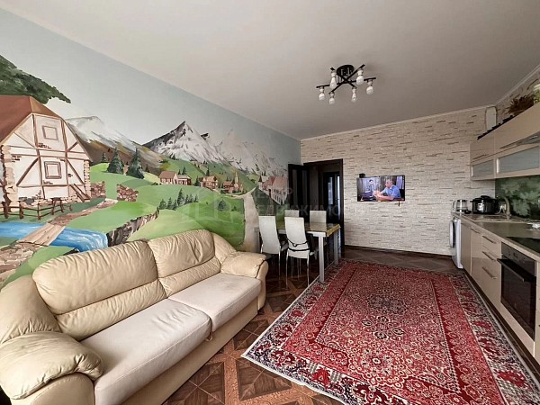 2-к квартира, 83 кв.м.