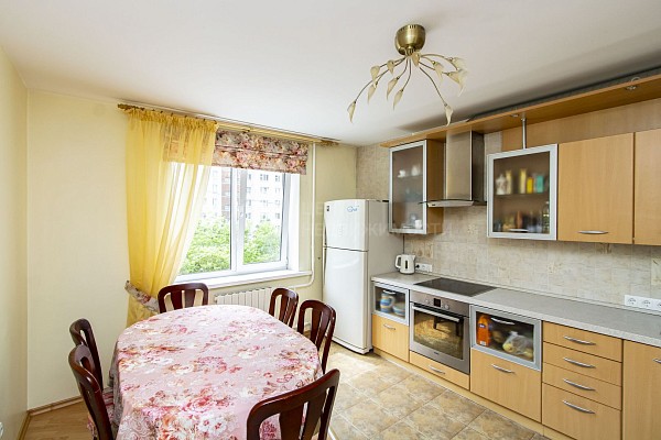 4-к квартира, 106 кв.м.