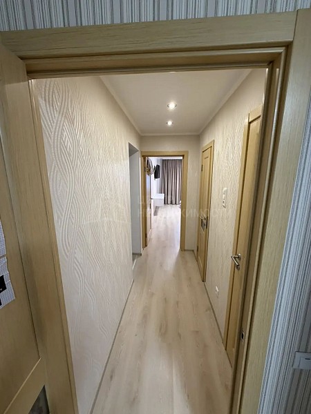 2-к квартира, 65 кв.м.