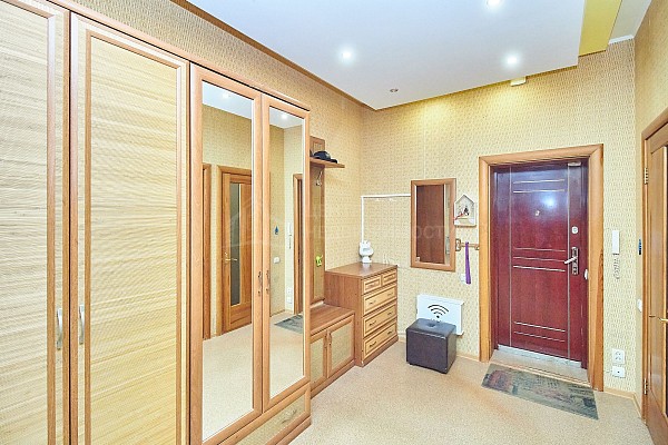 4-к квартира, 136 кв.м.