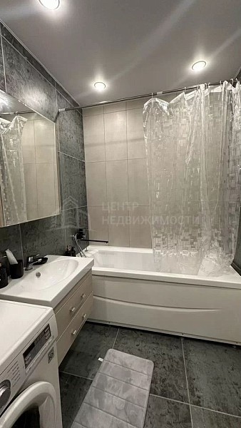 2-к квартира, 65 кв.м.