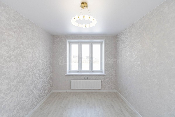 2-к квартира, 70 кв.м.