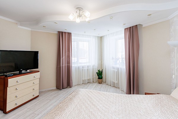 2-к квартира, 83 кв.м.