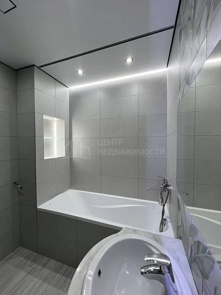 2-к квартира, 58 кв.м.