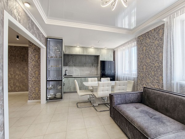 2-к квартира, 56 кв.м.