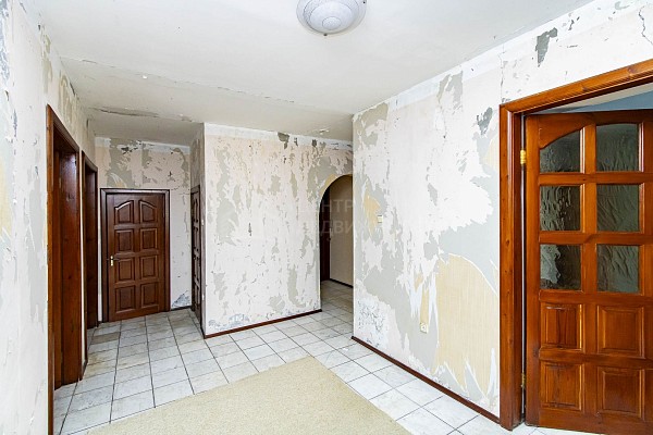 7-к квартира, 221 кв.м. 7-к квартира, 221 кв.м.