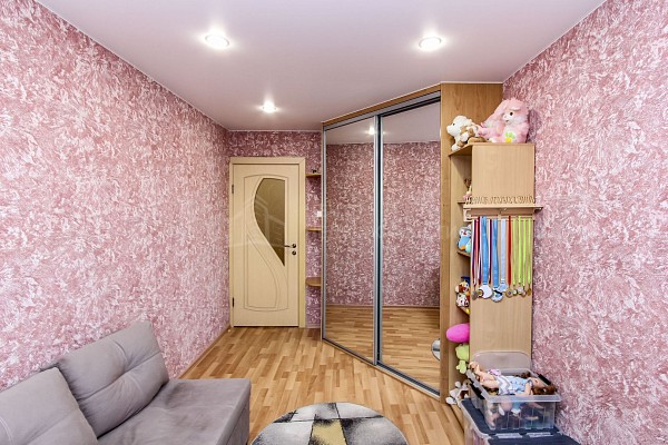 4-к квартира, 74 кв.м.