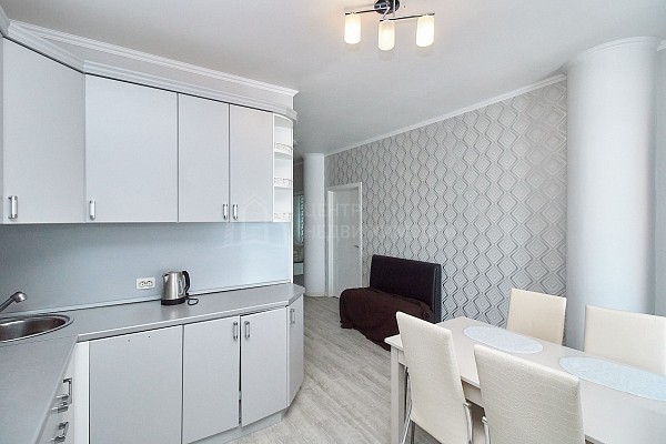2-к квартира, 66 кв.м.