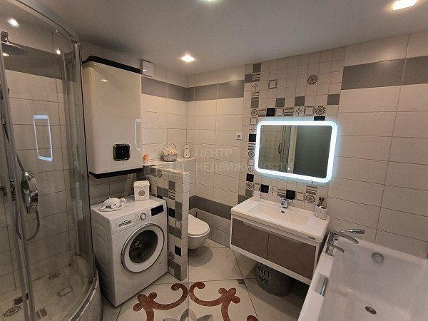 2-к квартира, 92 кв.м.