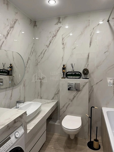 2-к квартира, 70 кв.м.