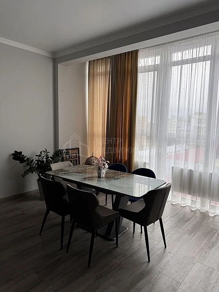 3-к квартира, 118 кв.м.
