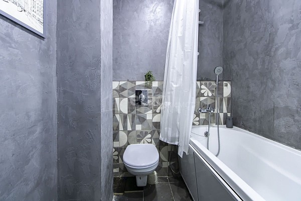 2-к квартира, 77 кв.м.