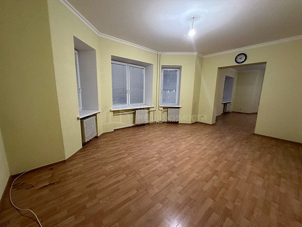 3-к квартира, 146 кв.м. 3-к квартира, 146 кв.м.