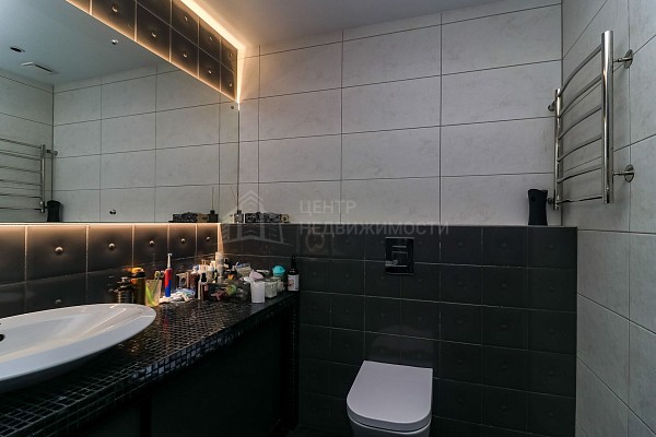 2-к квартира, 77 кв.м.