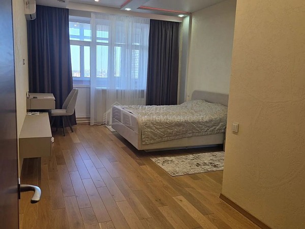 3-к квартира, 129 кв.м.