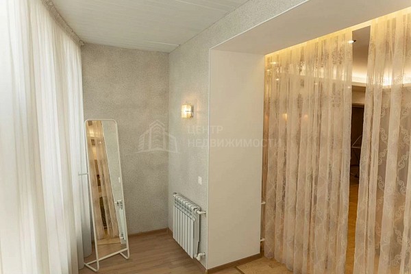 5-к квартира, 220 кв.м.