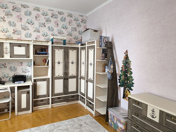 3-к квартира, 127 кв.м.