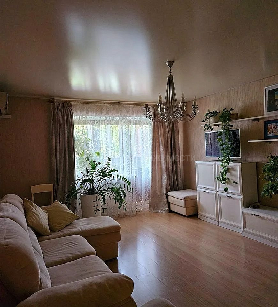 3-к квартира, 108 кв.м. 3-к квартира, 108 кв.м.